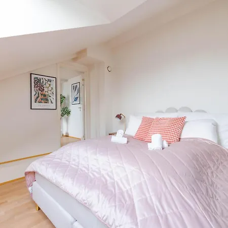 Apartment Dinbnb L Tollbugata Retreat L Rooftop L Smart-tv L 6 Guests Oslo