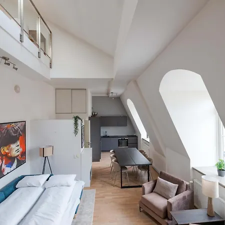 Dinbnb L Tollbugata Retreat L Rooftop L Smart-tv L 6 Guests * Όσλο
